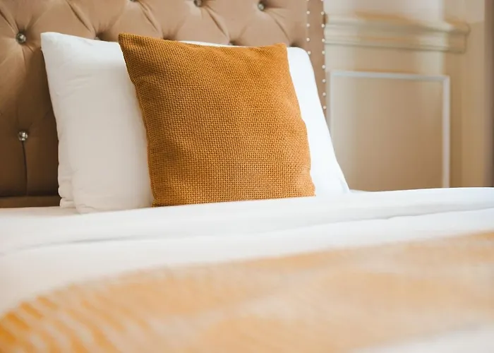 Apartment Near Mall Of Asia, Moa Arena, Smx Picc & Naia - Venus